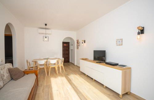 Renovated Algarve Apartments with Pool - Foto 39