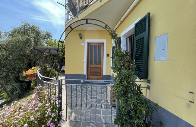 2 bedroom Apartment in Cipressa with garden - Photo 9