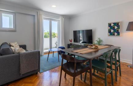 Charming Belém 3BDR Property by LovelyStay - Photo 9