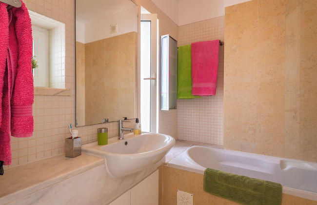 Sunny 5BR Villa at Prainha Club - Foto 27