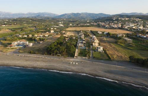 Amalthia Villa, Heated Pool & Walk to the Beach, By ThinkVilla - Photo 54