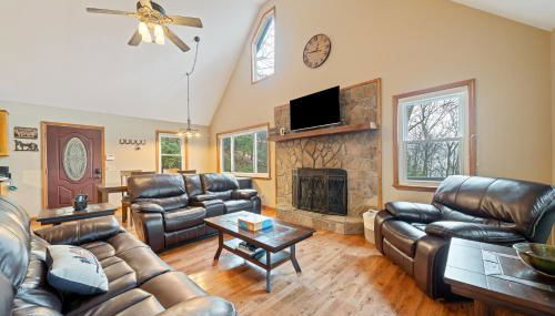 Playing Hooky - Photo 4