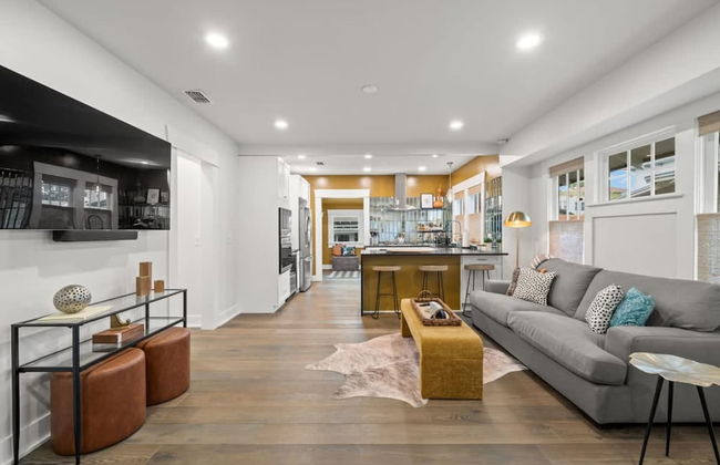 Soho Serenity by Brightwild Pool Hot Tub - Foto 4