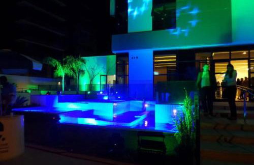 Flat Novo2 - Café, Ar, Estac e Internet - Foto 2