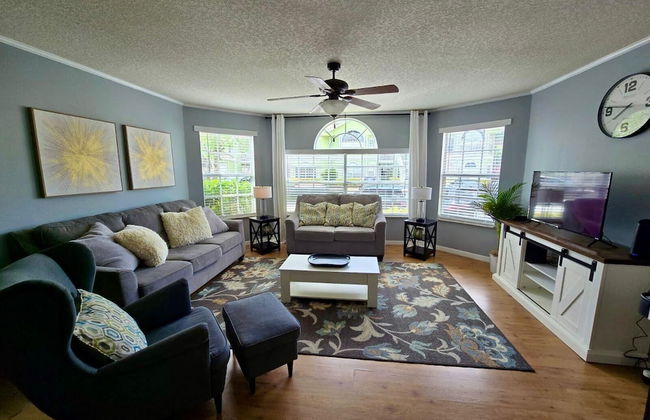 Britannia Village - Photo 2