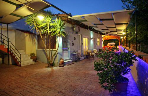 Andriotis Rooms & Houses - Foto 29