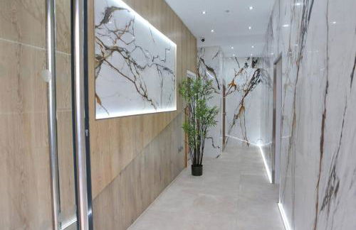 Central 3 Bed Flat 8 Min Walk To City Centre - Pass the Keys - Foto 28