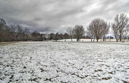 Tranquil Family Home with Yard, 14 Mi to Springfield - Foto 30