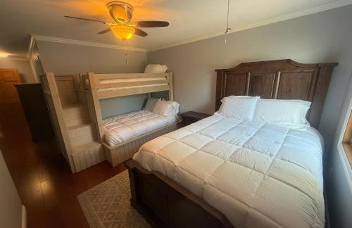 The Overlook on Douglas Lake -Waterfront Luxury - Photo 38