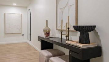 Balcony View and King Beds Walk to Golden 1 Center - Foto 3