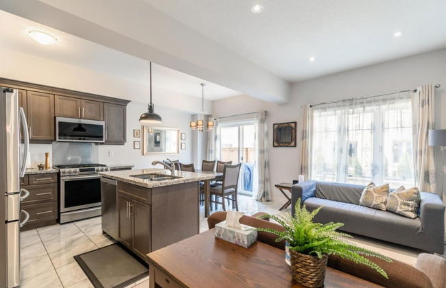 Modern Lakeshore 3BR 3BA TH Free Parking BBQ - Foto 2