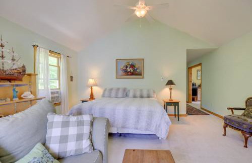 Lockes Glen - Lakefront Geneva Getaway with Dock! - Foto 12