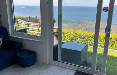 Bovisand Beach Area Chalet, 2-Bed Sea View with Gated Parking & BBQ - Photo 4