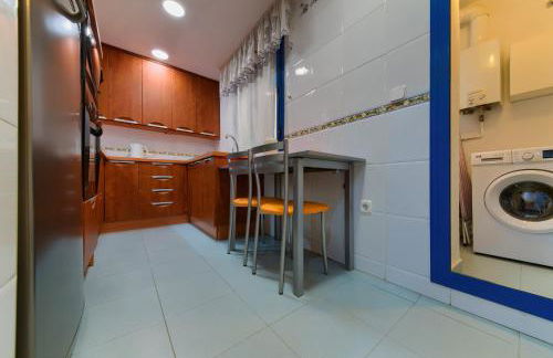 Holidays2Malaga Ayala 450 mts from beach & Terrace - Foto 55