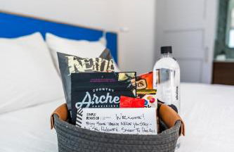 Simple La Jolla Epic bungalow #7 - Photo 14