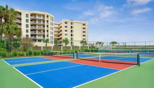 Snowbird rate! Heated pool, steps to private beach - Foto 2