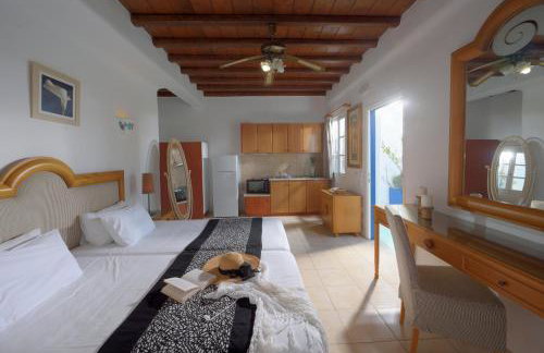 Adonis Rooms - Foto 30