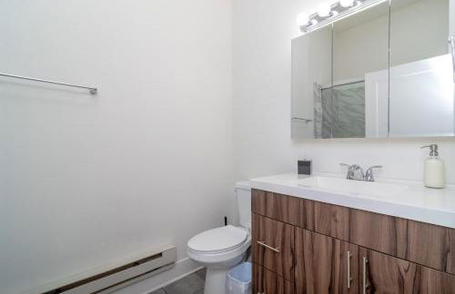 McCormick Place 3BR Luxury Penthouse Duplex with Personal Rooftop and Optional Parking for 8 guests in Chicago South Loop - Foto 20