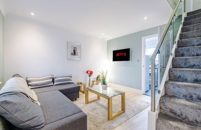 Lightfoot House - Photo 11