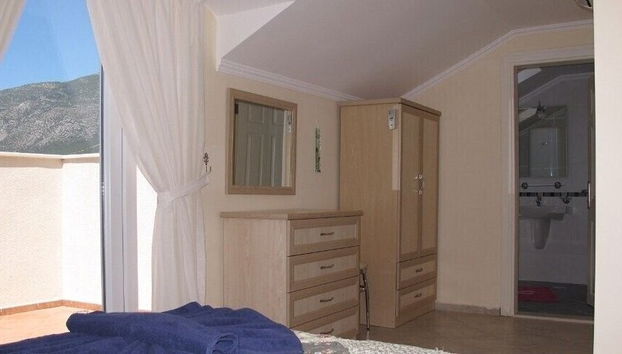 Villa TH18 by JoyLettings - Foto 2, Habitación