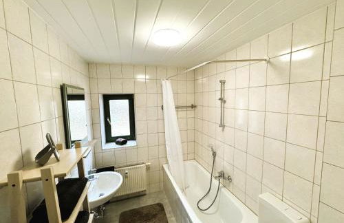 59m² Ferienwohnung "Max" - direkt an der Erlebniswelt & Skiarena bis 4 Personen - Foto 19