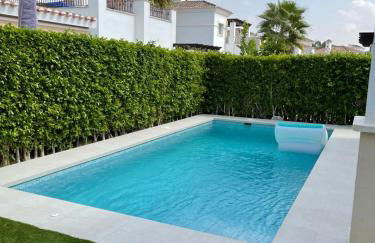 Fantastica villa con piscina en gran golf resort - Foto 4