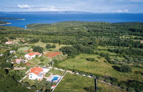 Four-Bedroom Holiday Home With Sea View In Krnica - Foto 23