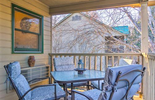 1 Mi to Lake Lure! Couples Retreat with Resort Perks - Foto 23