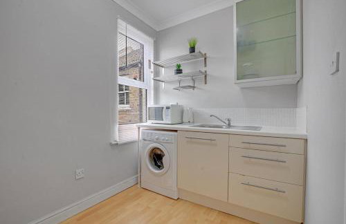 Luxury House London near Subway Station N15 - Foto 6