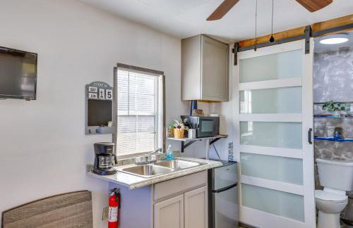 Quaint Couples Retreat in Rural Overton - Foto 11