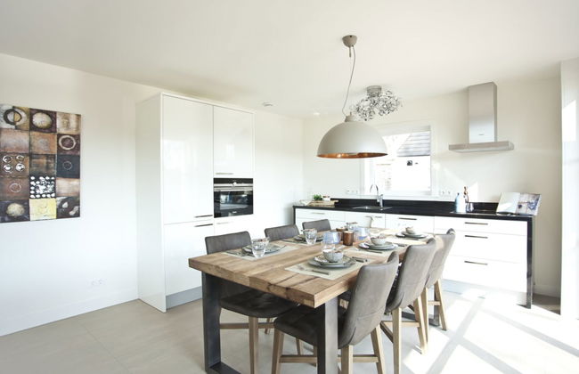 3 bedroom House in Belfeld with swimming pool and terrace - Photo 2