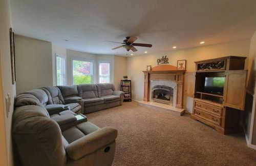 Beachfront~Private Sand Beach~Close Mackinac Ferry - Foto 23