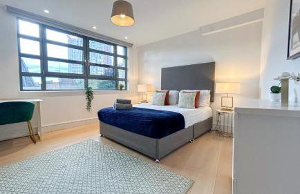 Modern 3-Bedroom flat in St Johns Wood near Marylebone & Regents Park with Balcony - Photo 9