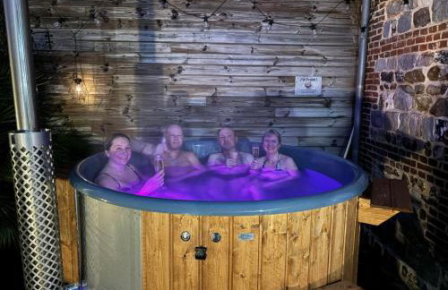 Gîte Les Eaux du Moulin piscine chauffée et jacuzzi - Foto 16