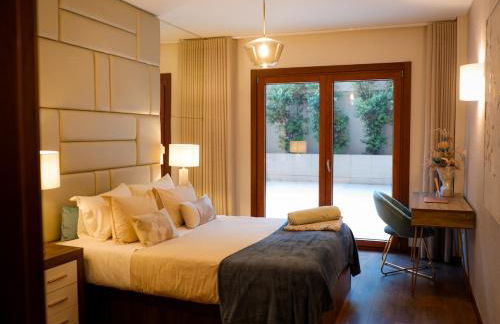 Luxury 2BR Spacious & Stylish with Patio near Metro - Foto 40