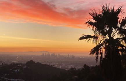 HOLLYWOOD HILLS JETLINER VIEWS at STUDIO 1080 HOLLYWOOD - Foto 53