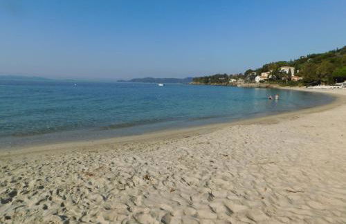 Villa 54 - Plage Aiguebelle 250m - Foto 1