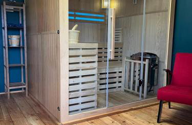 Houten Villa "ReisnaarPolen" Royaal ontbijt tevens Gluten Lactose vrij, Vega en diner mogelijk, sauna en Hottub - Foto 54