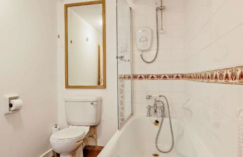 2 Bed in Cemmaes 93082 - Photo 16