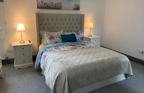 Luxury 5 Bed All En-Suite Cinema Room - Foto 6