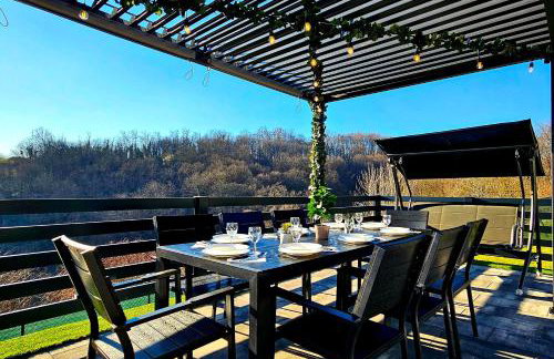 AquaHaven With Private Pool And Wellness - Happy Rentals - Foto 23