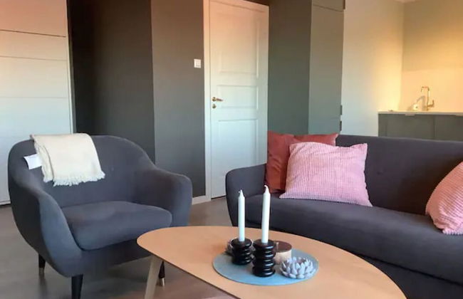 Cozy One Bedroom Apartment With Balcony - Foto 2