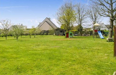 2 Bedroom Amazing Home In Plomeur - Foto 5