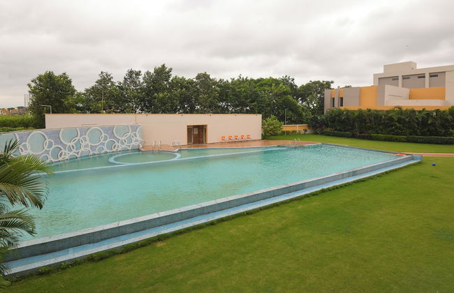 Sinclairs Burdwan - Photo 18