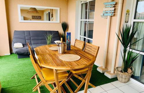 Dans un cadre d'exception, Vue mer panoramique à Agay Côte d'Azur, Village Vacances Cap Esterel, 2 chambres, avec jardin, golf, climatisation, Wifi, 5 piscines - Foto 23