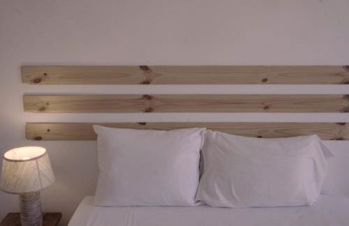 Light & Airy Historic Centre House with Balconies - Photo 6