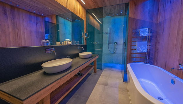Chalet in Kaltenbach With Sauna & Ski Access - Foto 5, Baño