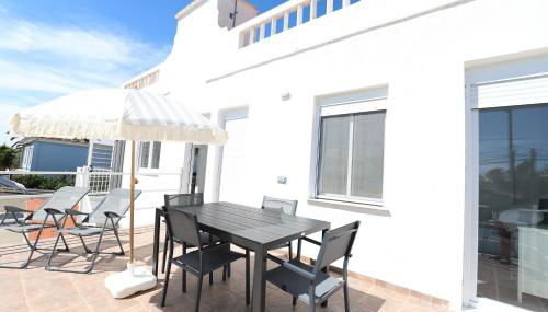 2 apartamentos en una excelente villa de playa compartiendo Piscina y Jardín - Foto 3