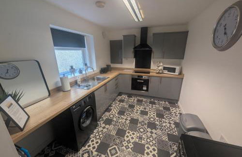 3BR Home Near Swansea City Centre - Foto 10