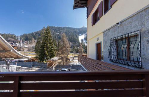 MaR Maturi Appartamenti con due bagni ideali per 6 e 10 persone nel centro di Campiglio - Foto 45